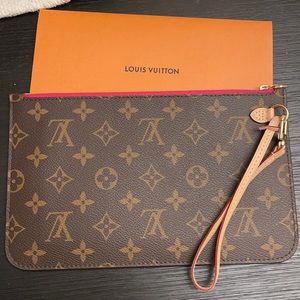 Authentic Neverfull MM monogram pouch with pink interior